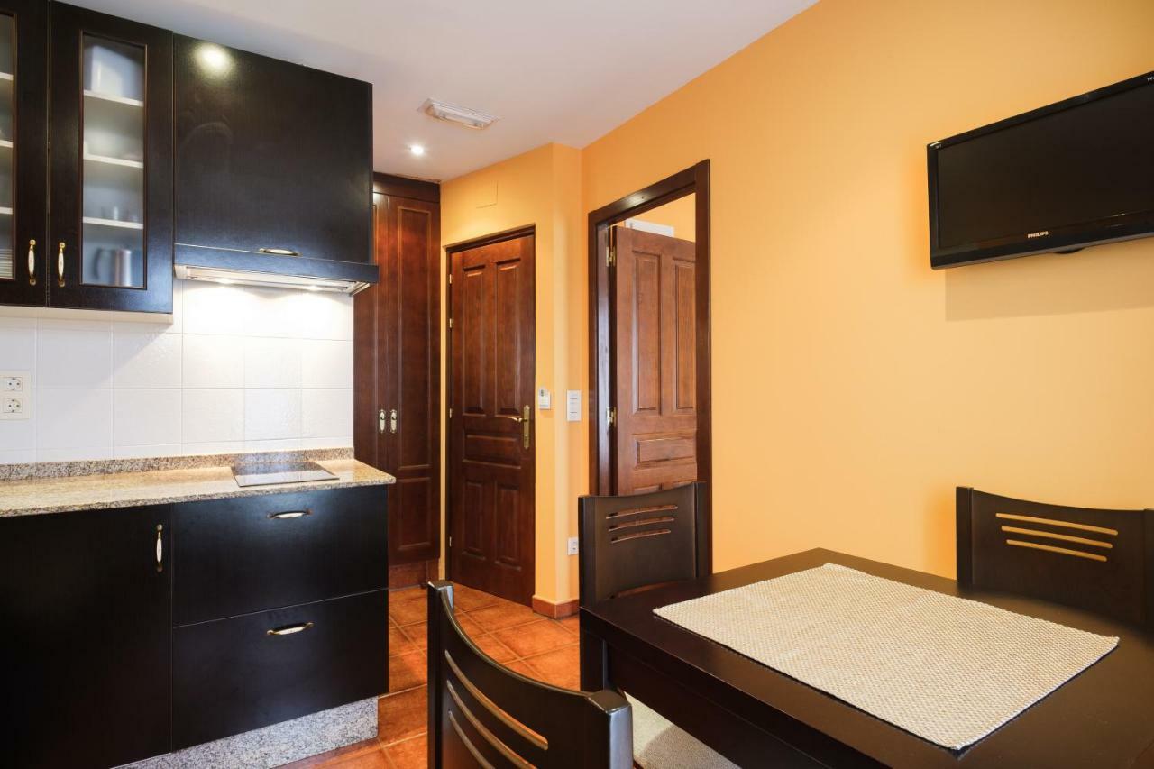 Apartamentos De Herminia Manzaneda  Extérieur photo