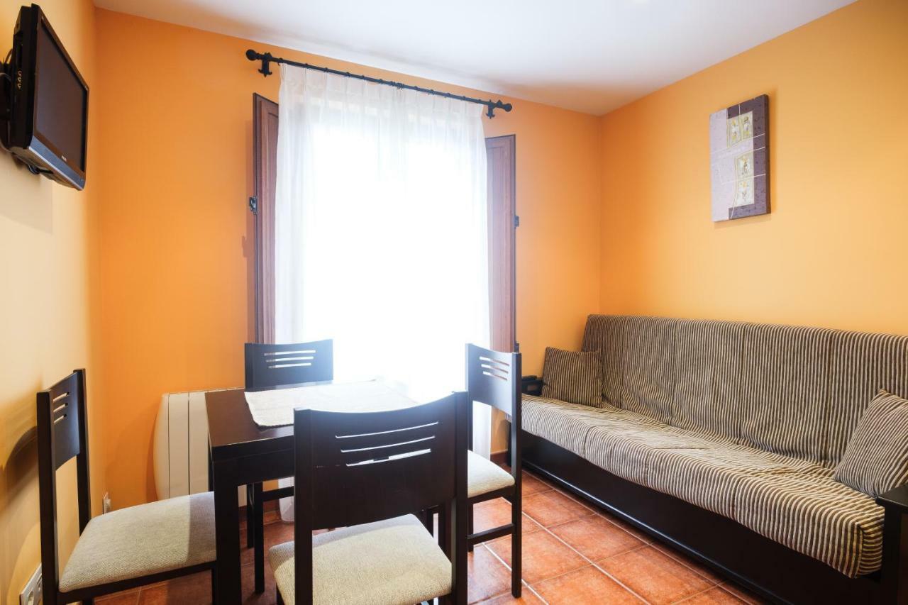 Apartamentos De Herminia Manzaneda  Extérieur photo